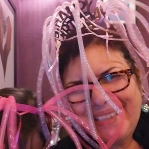 Meet your Posher, Tina